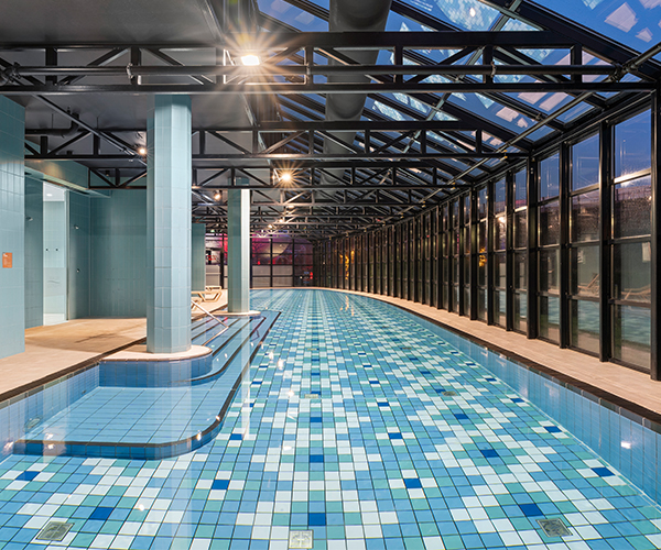 swimpool