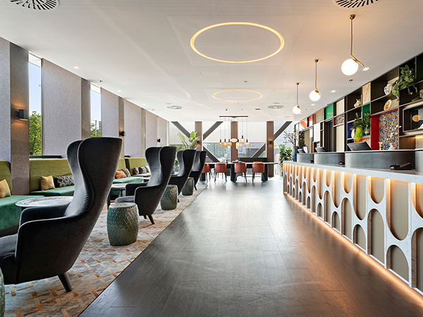 Corendon Amsterdam Nieuw-West, een Marriott Tribute Portfolio Hotel, biedt nieuwe perspectieven in Amsterdam