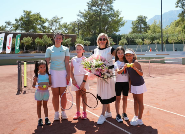 Corendon Tennis Club Kemer welcomed Şafak Müderrisgil, President of the Turkish Tennis Federation.